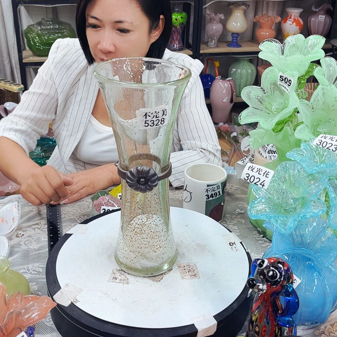 5328 家悦琉璃工艺品不完美
