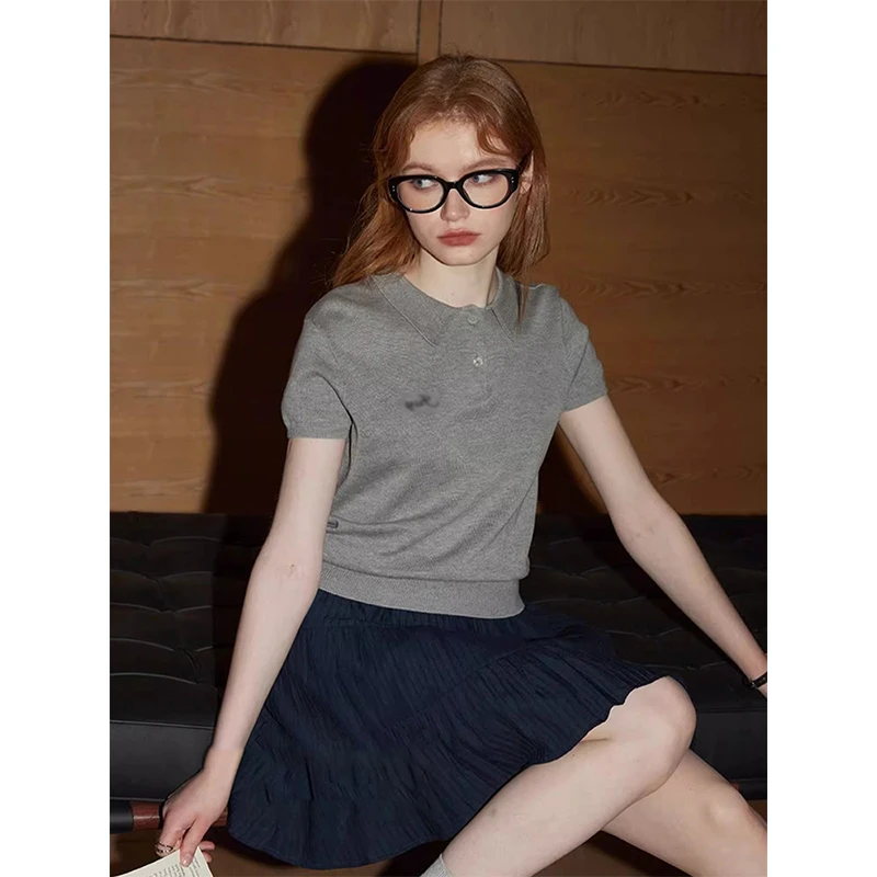 法式复古灰色翻领polo衫学院风减龄气质针织衫夏季短袖正肩T恤衫