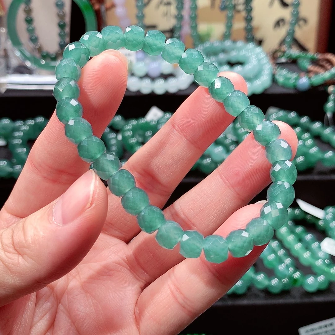 翡翠未镶嵌手链卡7.6