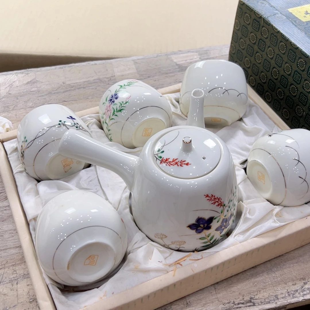 瓷片陶瓷的使用也比较容易