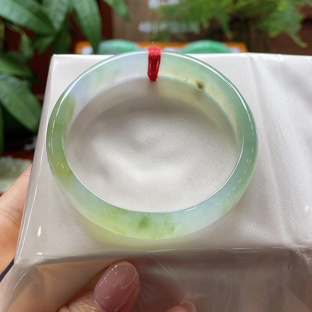 未镶嵌手镯翡翠67 号链接