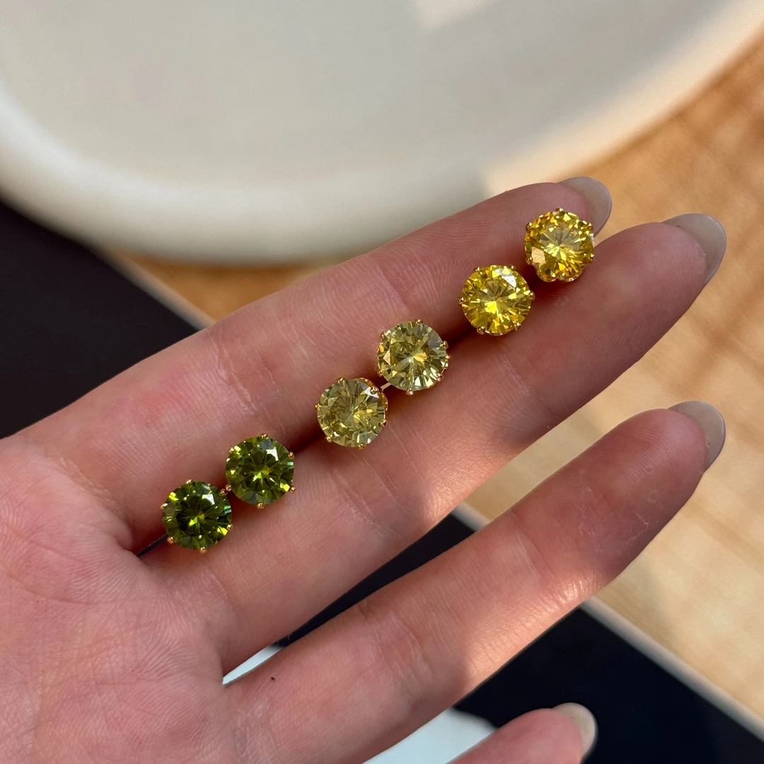 黄铜锆石耳饰 【繁星】简约小众爆闪彩色六爪锆石耳钉
