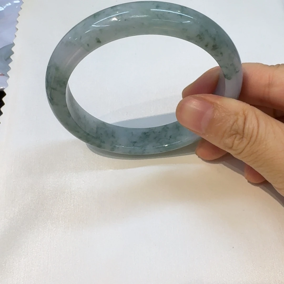 未镶嵌手镯翡翠62.2-13-8.1mm