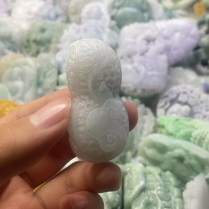 定制翡翠未镶嵌天然翡翠