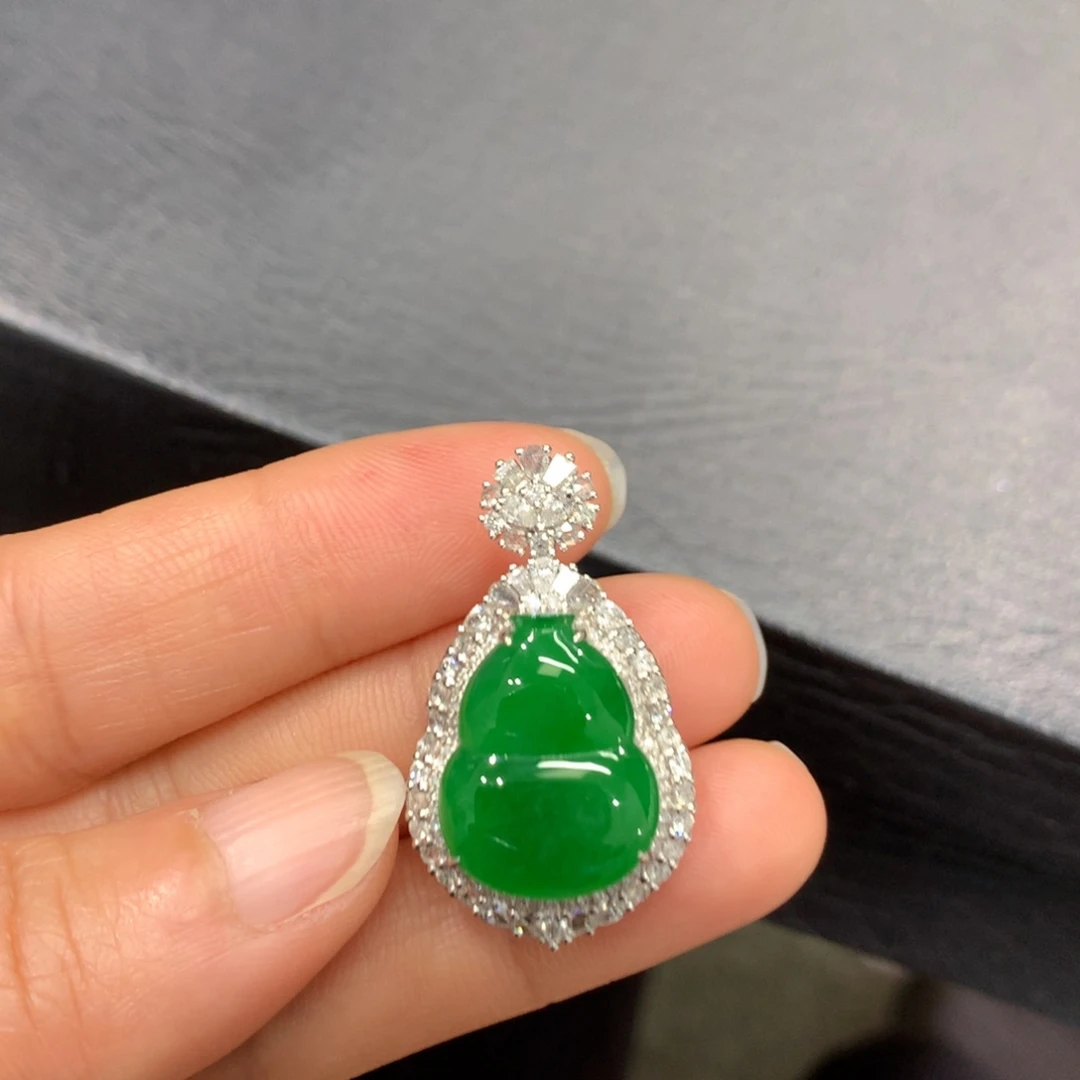 翡翠18K金镶嵌吊坠(不含链)