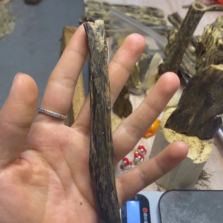 奇楠沉香油叶子实13g带有两包勾丝