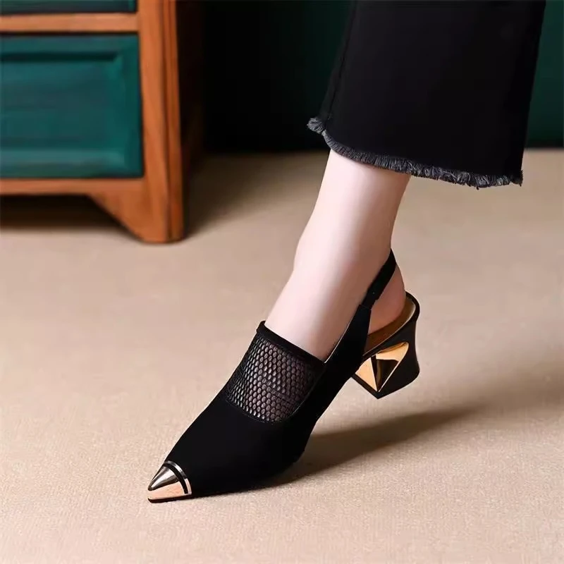 真皮羊皮网纱包头低跟后空凉鞋女夏季铁头防踢镂空透气粗跟时装鞋