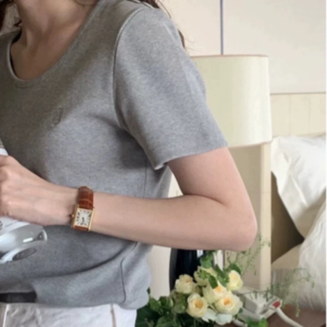 韩国LEROBE美娜同款刺绣T！