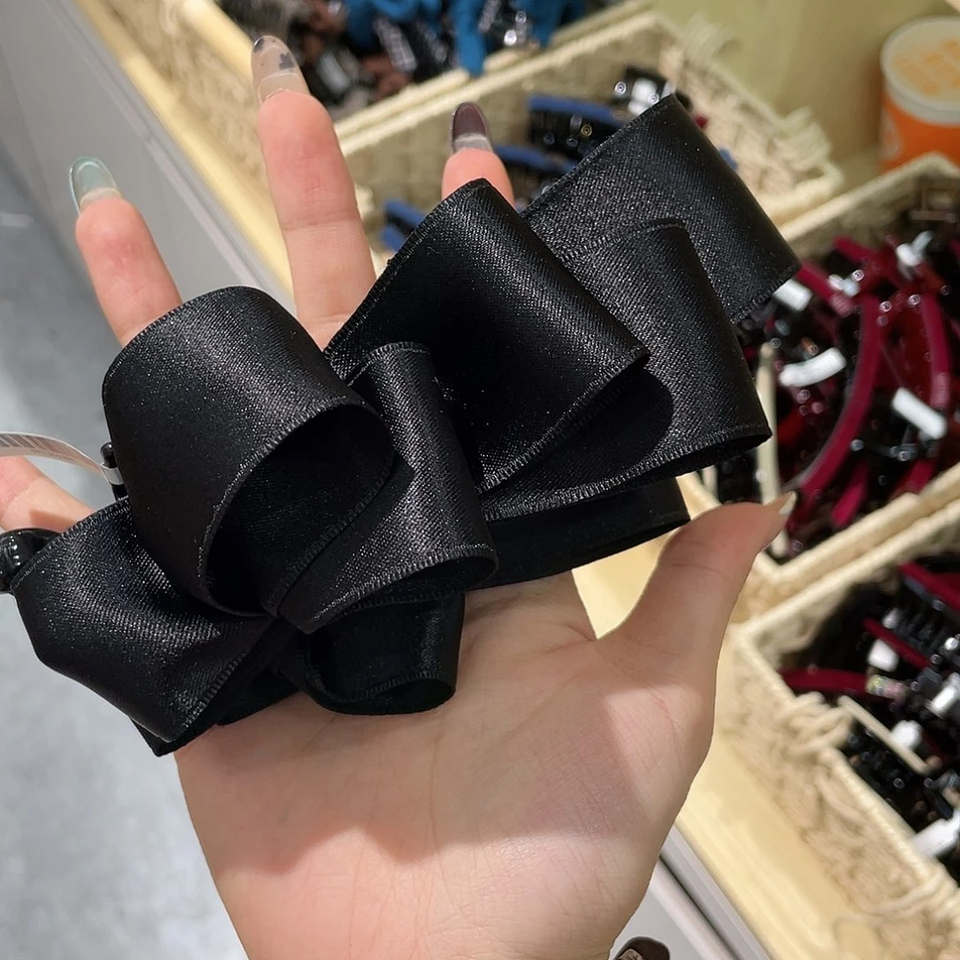 铁合金皮质黑色香蕉夹