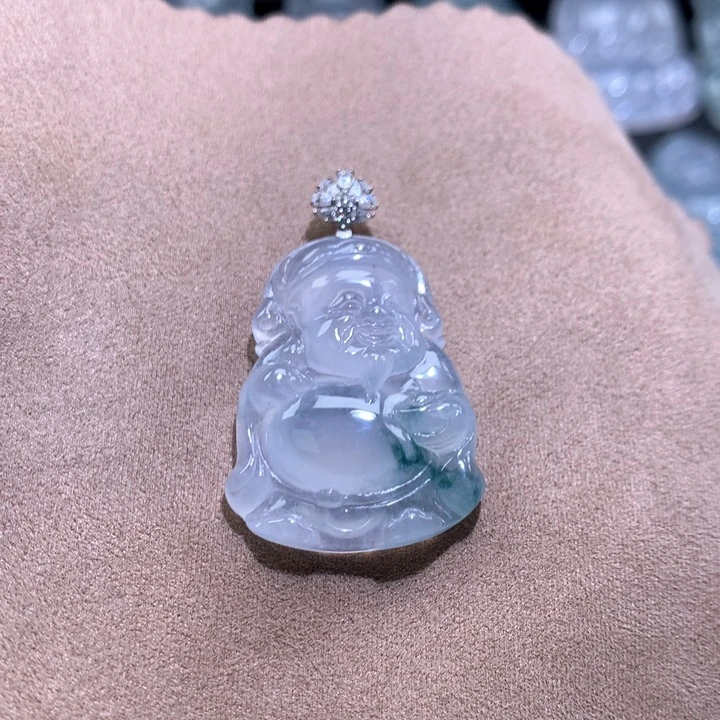 颈饰18K金镶嵌翡翠缅甸翡翠