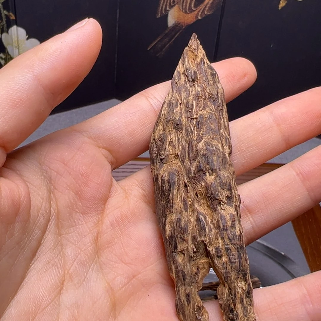 江***也沉香沉香碎屑海南沉水瘤疤树心4.4克