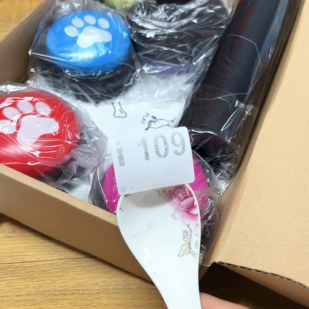 慎拍退单拉黑不退不换发一盒