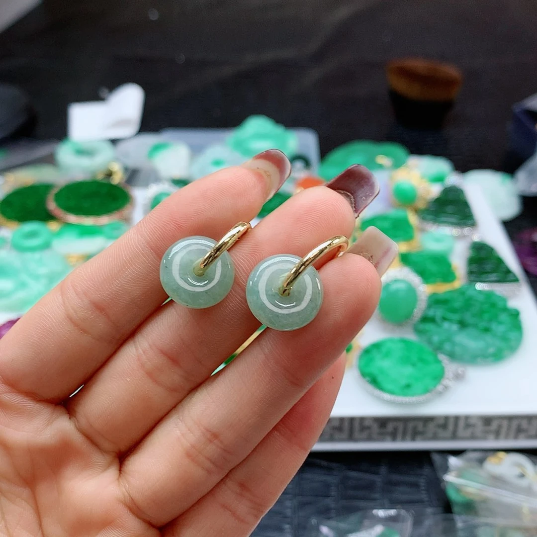 【闪购商品】翡翠耳饰未镶嵌，