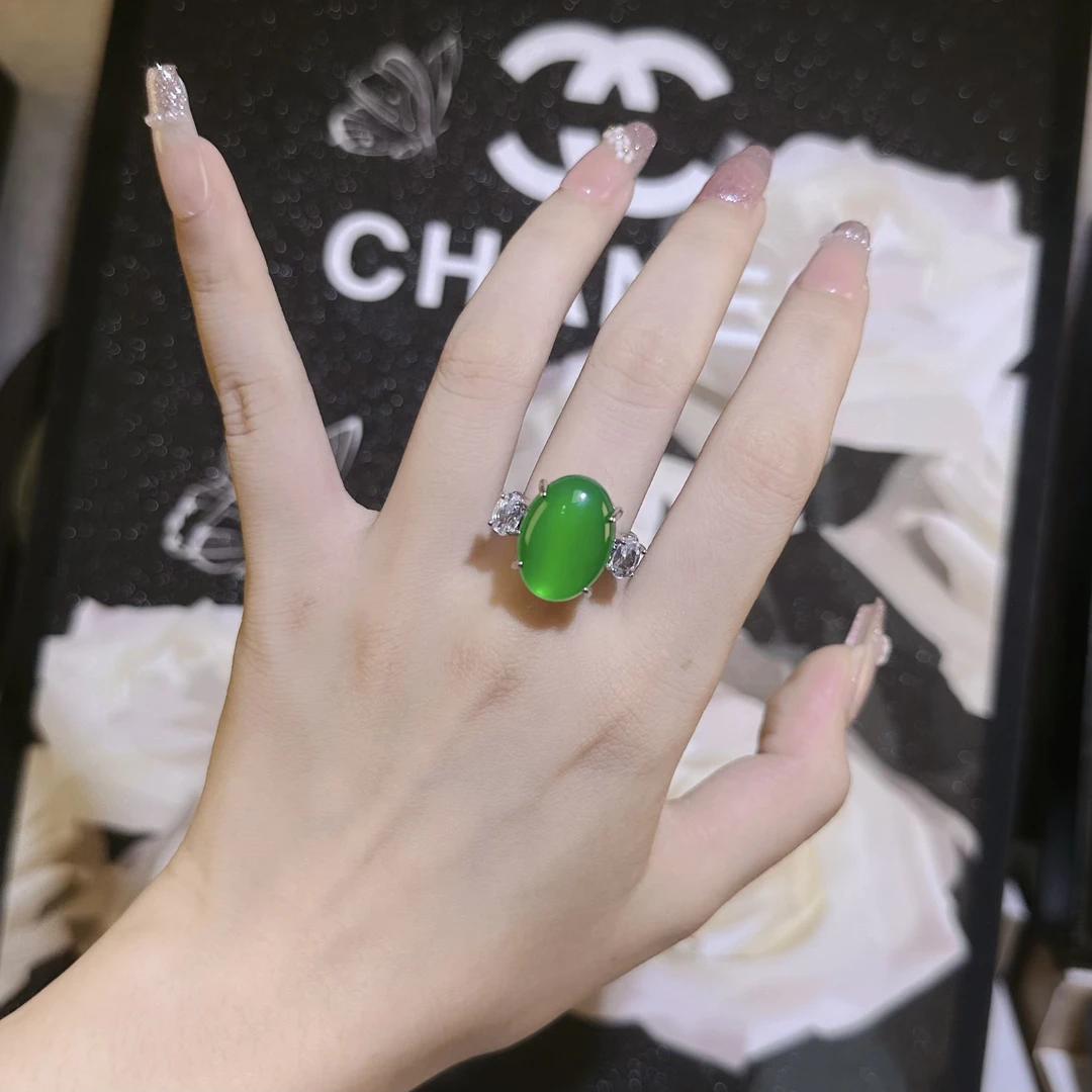 高冰阳绿杨幂同款简约鸽子蛋戒指