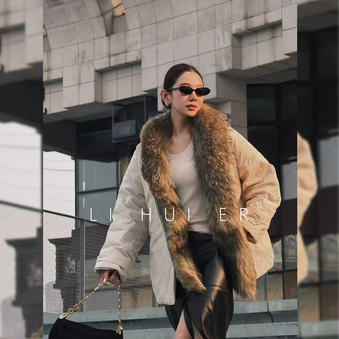 LiHuiEr李慧儿【大约在冬季】2025舒适保暖卡其色羽绒服LL0251362