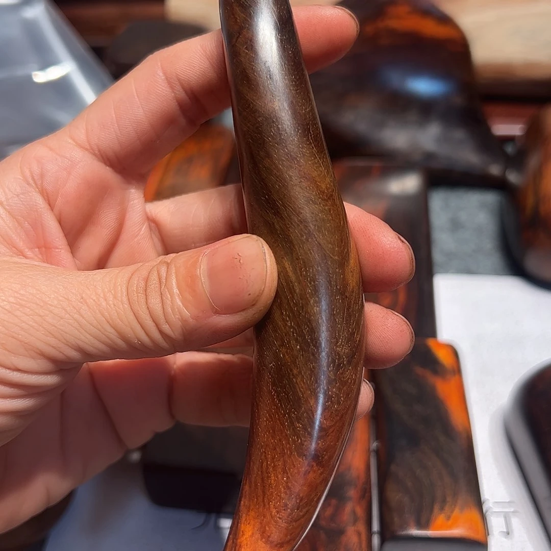 交趾黄檀（大红酸枝）暴*雨