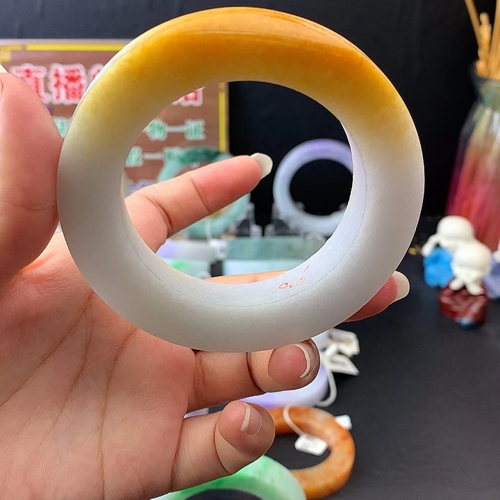 定制翡翠未镶嵌正圈