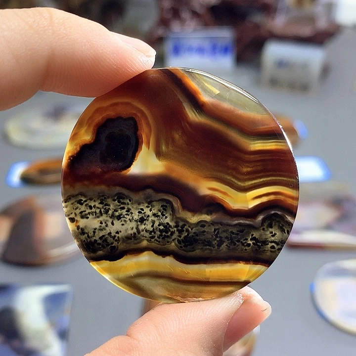 未镶嵌颈饰玛瑙/玉髓