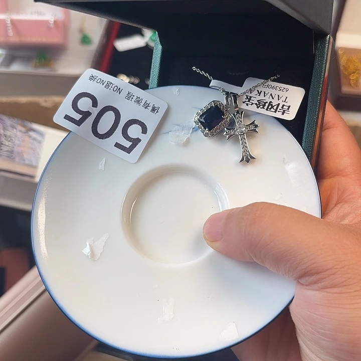 11111。         草**牌