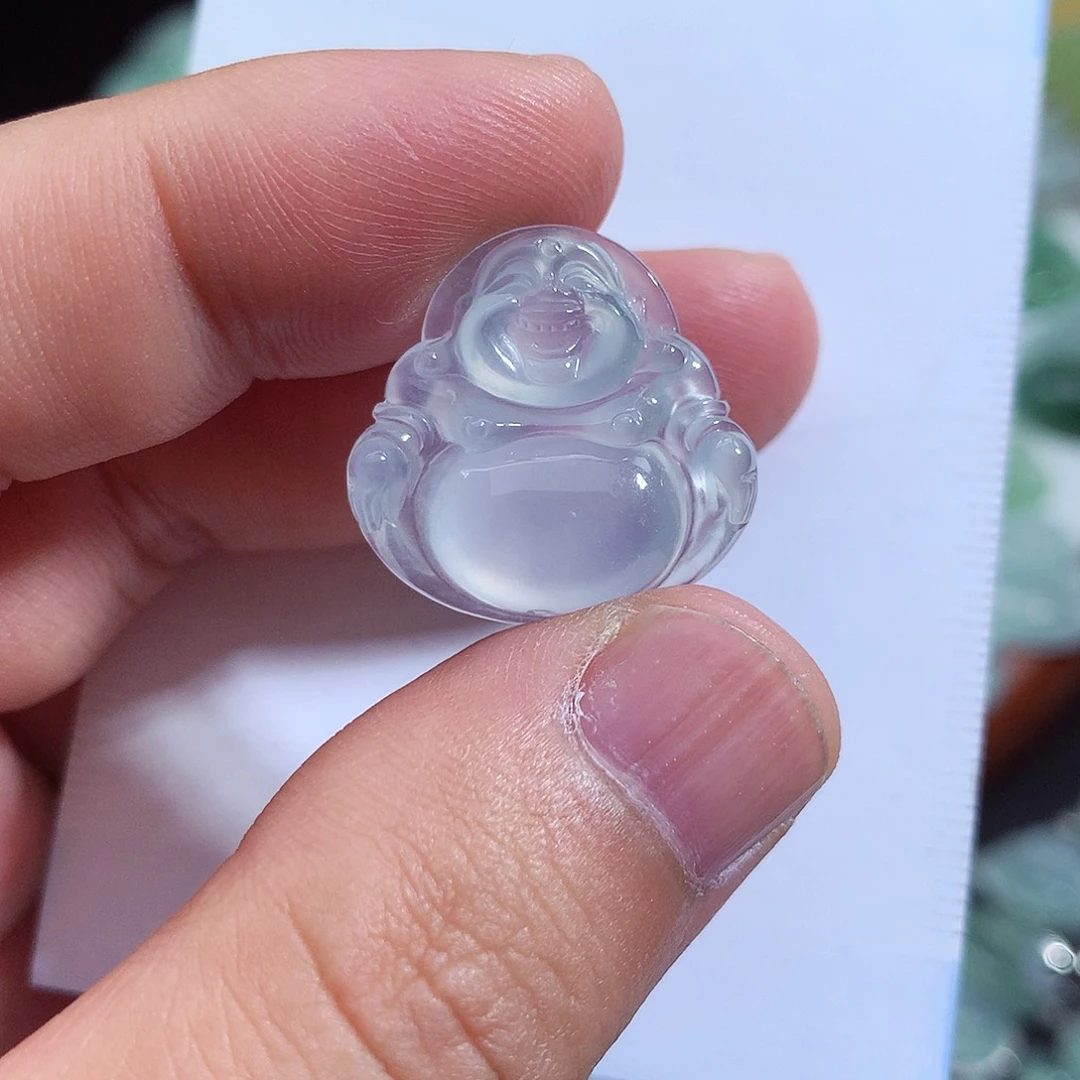 翡翠未镶嵌颈饰佛公