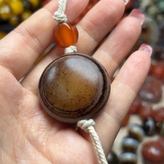 玛瑙/玉髓未镶嵌颈饰