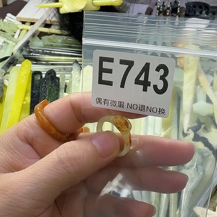 浅***然蛇纹石玉合金发饰