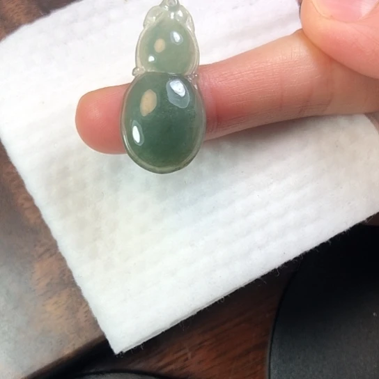 翡翠未镶嵌颈饰缅甸A货，每天下午1点半开播