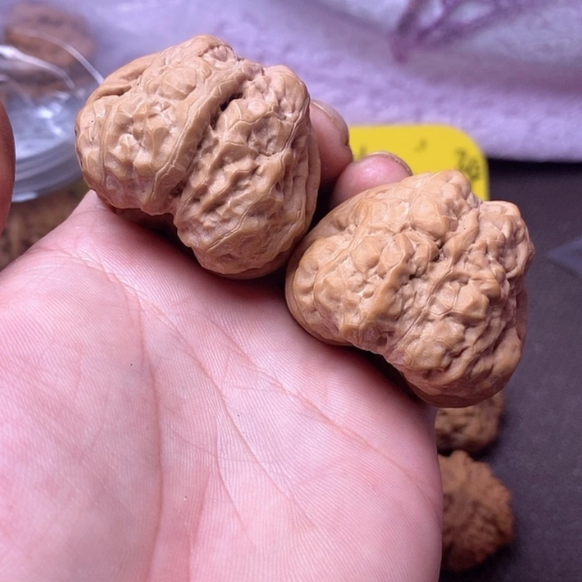 【闪购商品】吊坠文玩核桃46蛤蟆头