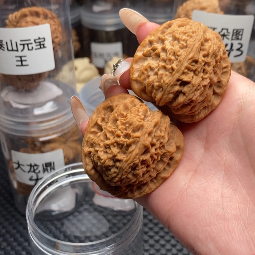 【闪购商品】核桃手串/手链A***晨南疆石