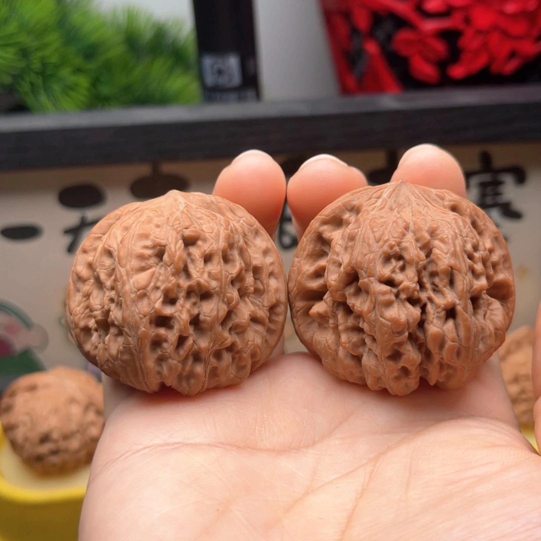 文玩核桃吊坠44平谷凹底