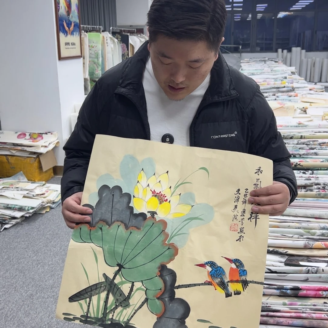 国画卖字画的小老板