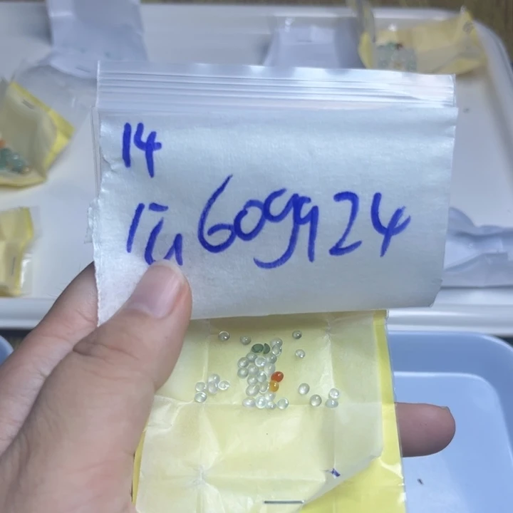 未镶嵌定制翡翠不退