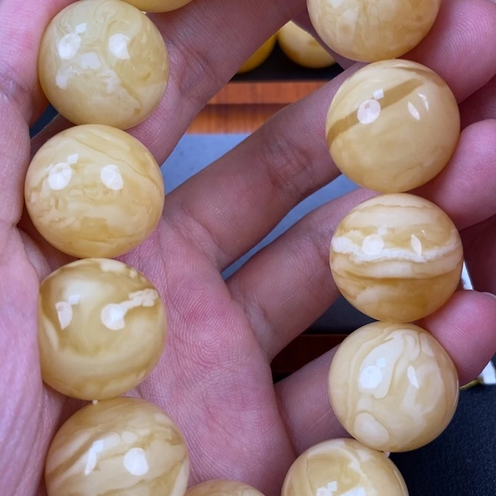 未镶嵌琥珀裸石天然原矿