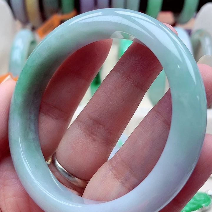 未镶嵌手镯翡翠翡翠