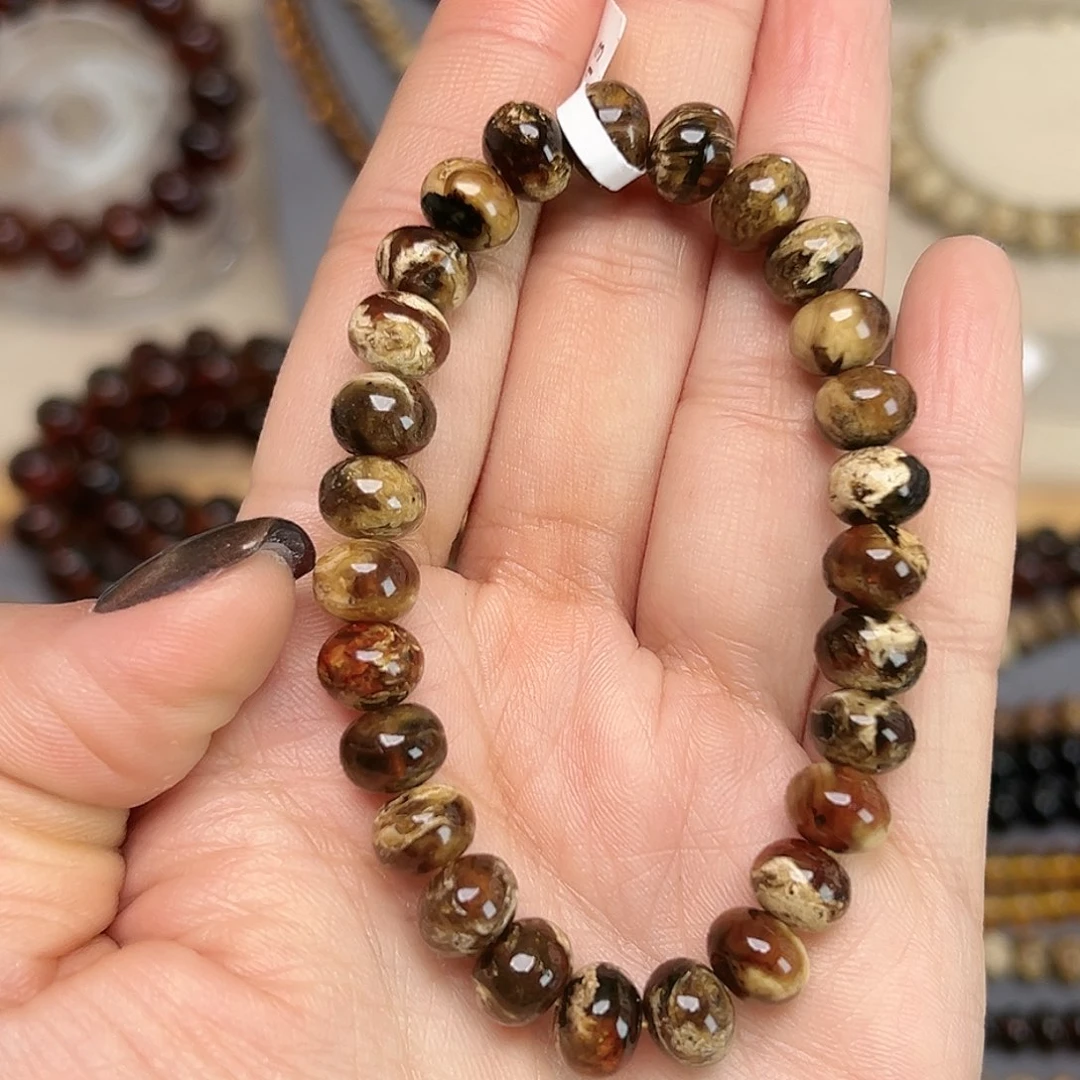 琥珀未镶嵌裸石抚顺琥珀八11158