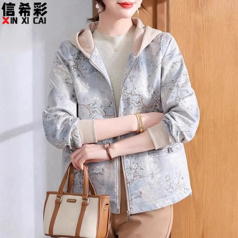 妈妈装新款春装连帽外套中老年女满印端庄大气拉链风衣夹克衫