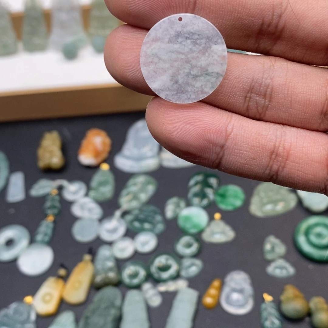 翡翠未镶嵌手链天然a货翡翠72