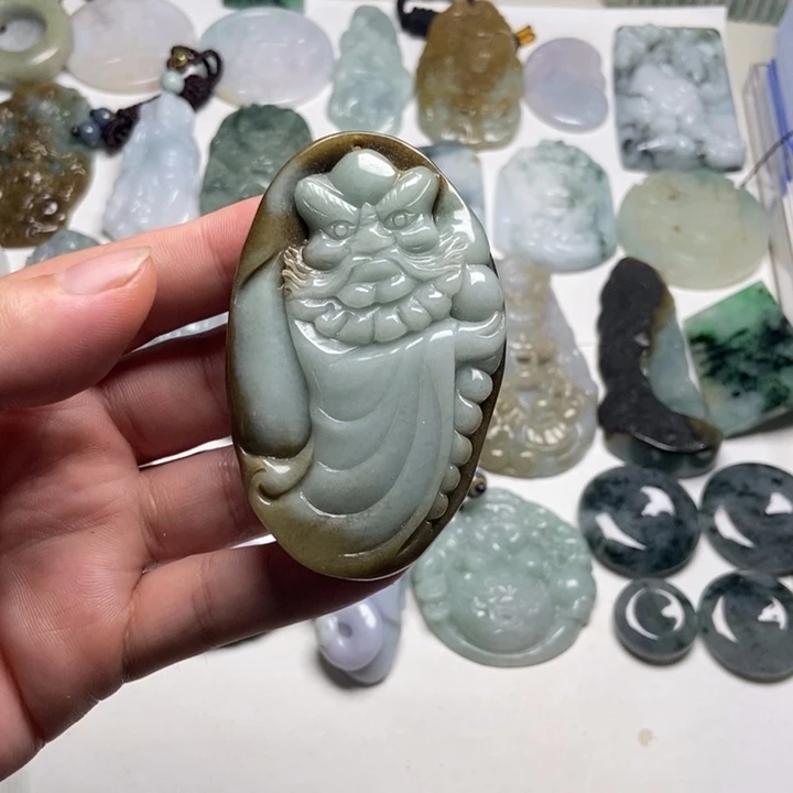 颈饰未镶嵌翡翠达摩39
