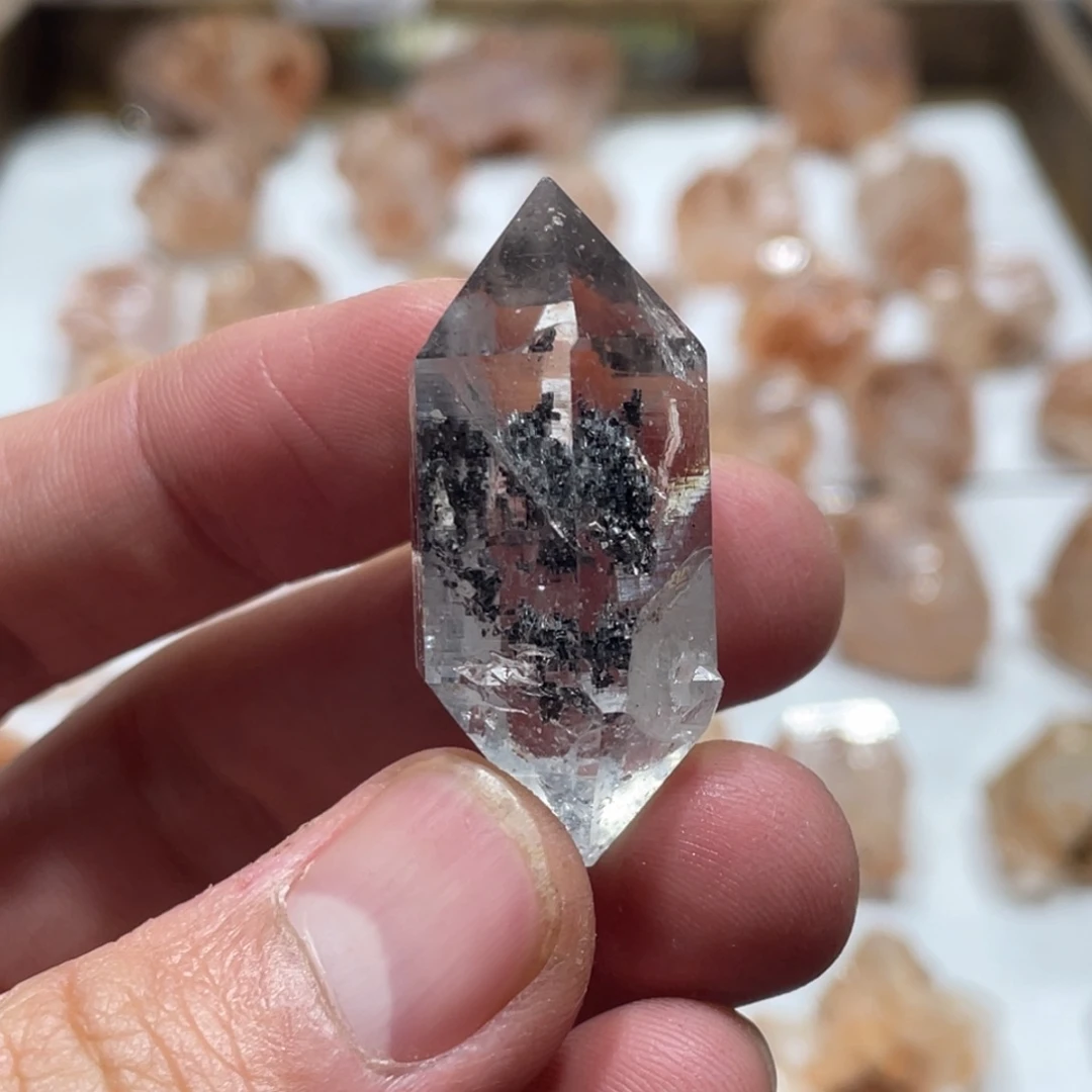 水晶、水晶、水晶未镶嵌水晶幸****菇