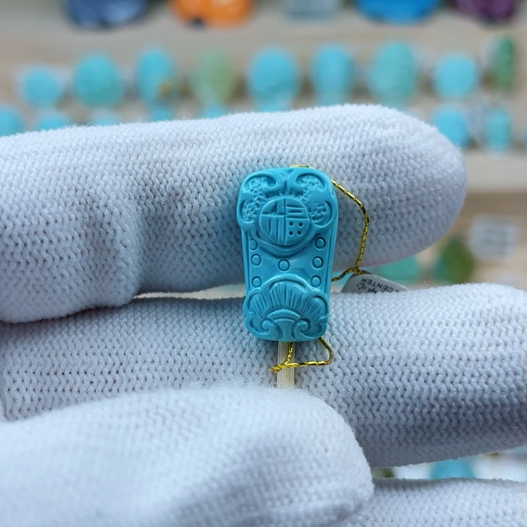 未镶嵌绿松石珠宝奇石