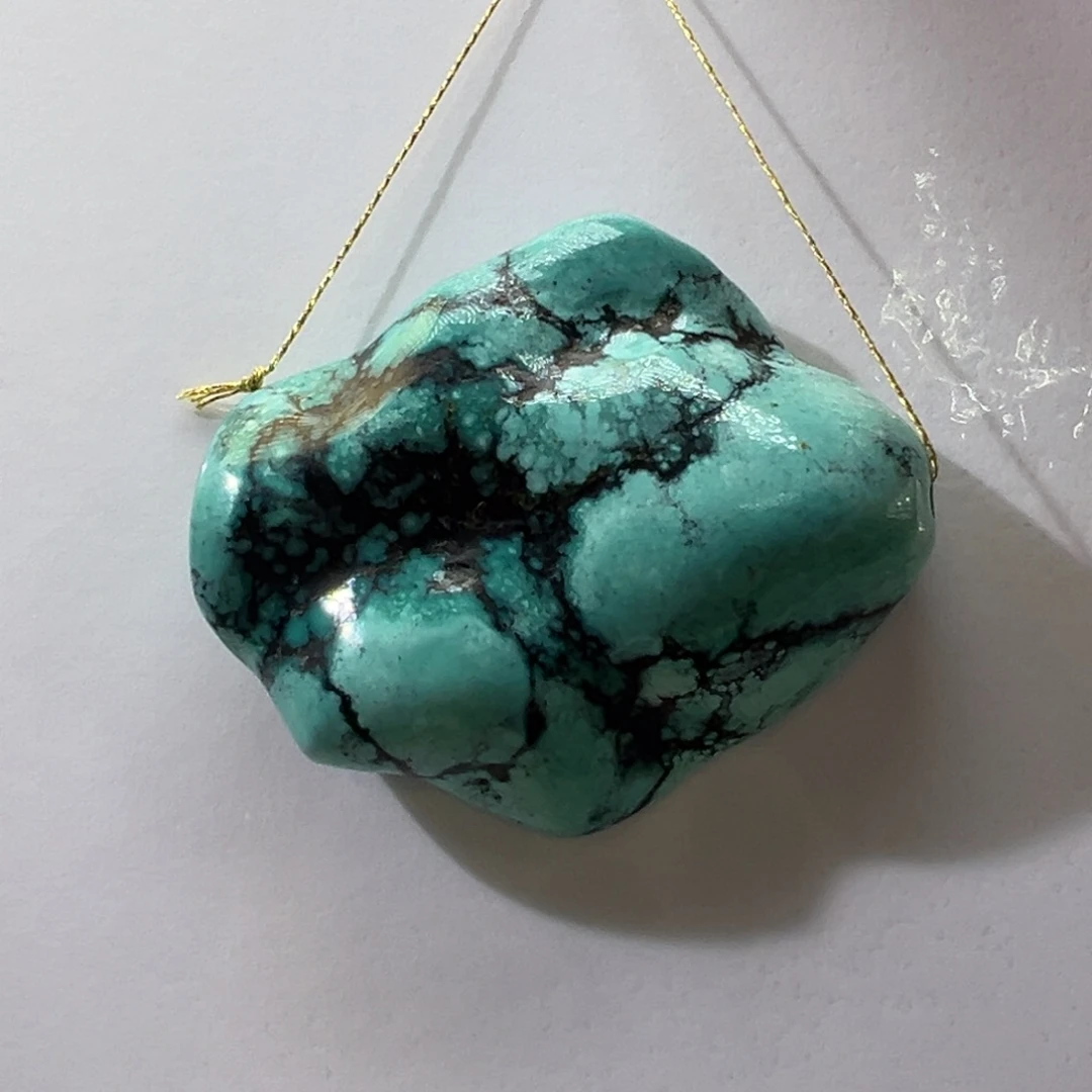 绿松石未镶嵌挂件