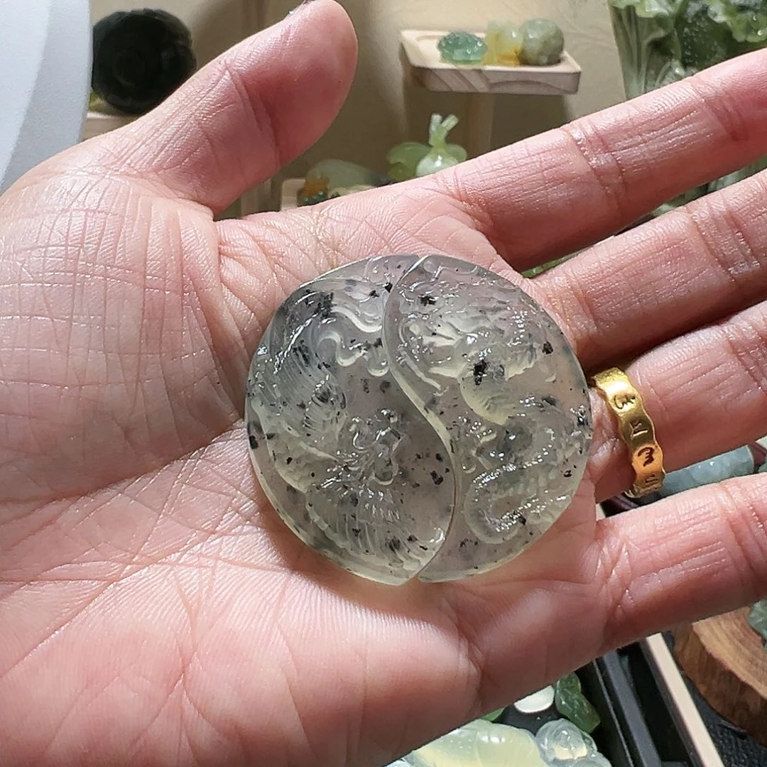 蛇纹石玉颈饰未镶嵌J****）