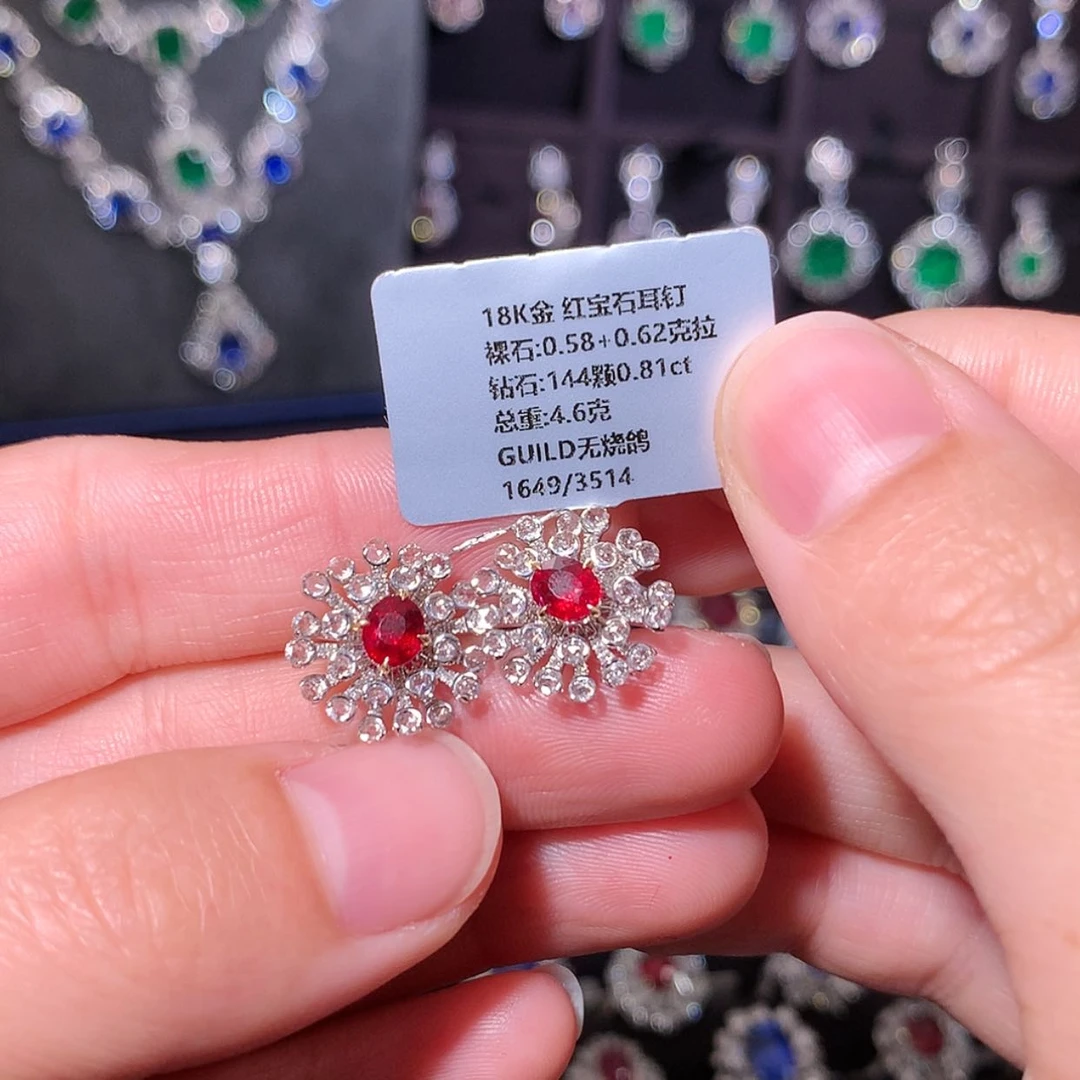 【闪购商品】红宝石耳钉18K金镶嵌