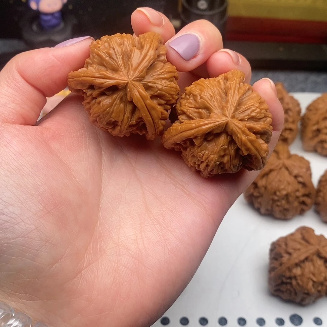 吊坠文玩核桃等****来