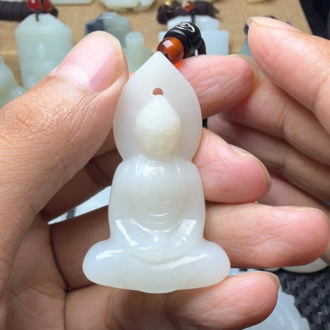 未镶嵌和田玉挂件