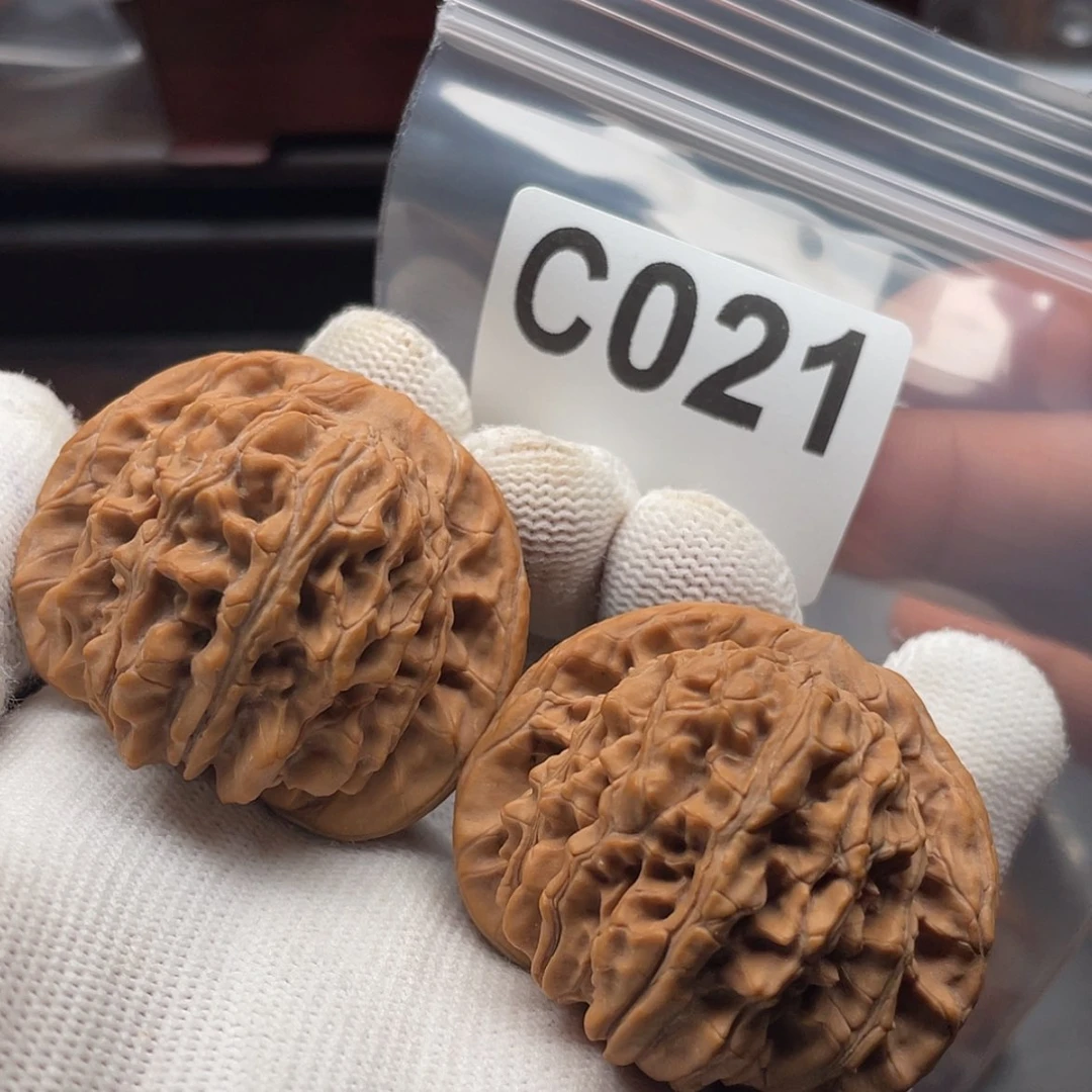 【闪购商品】文玩核桃吊坠C021楼子44