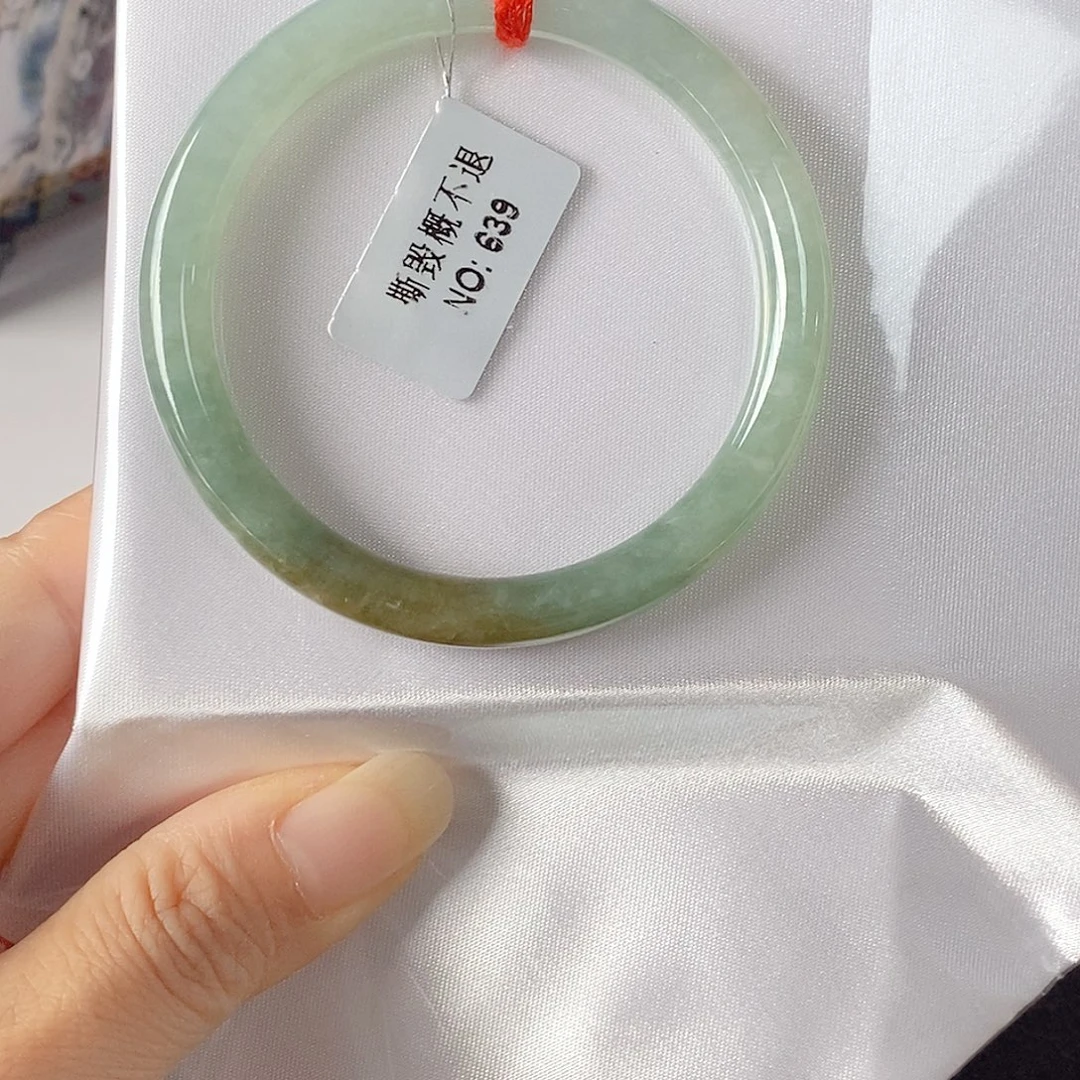 翡翠未镶嵌手镯手镯