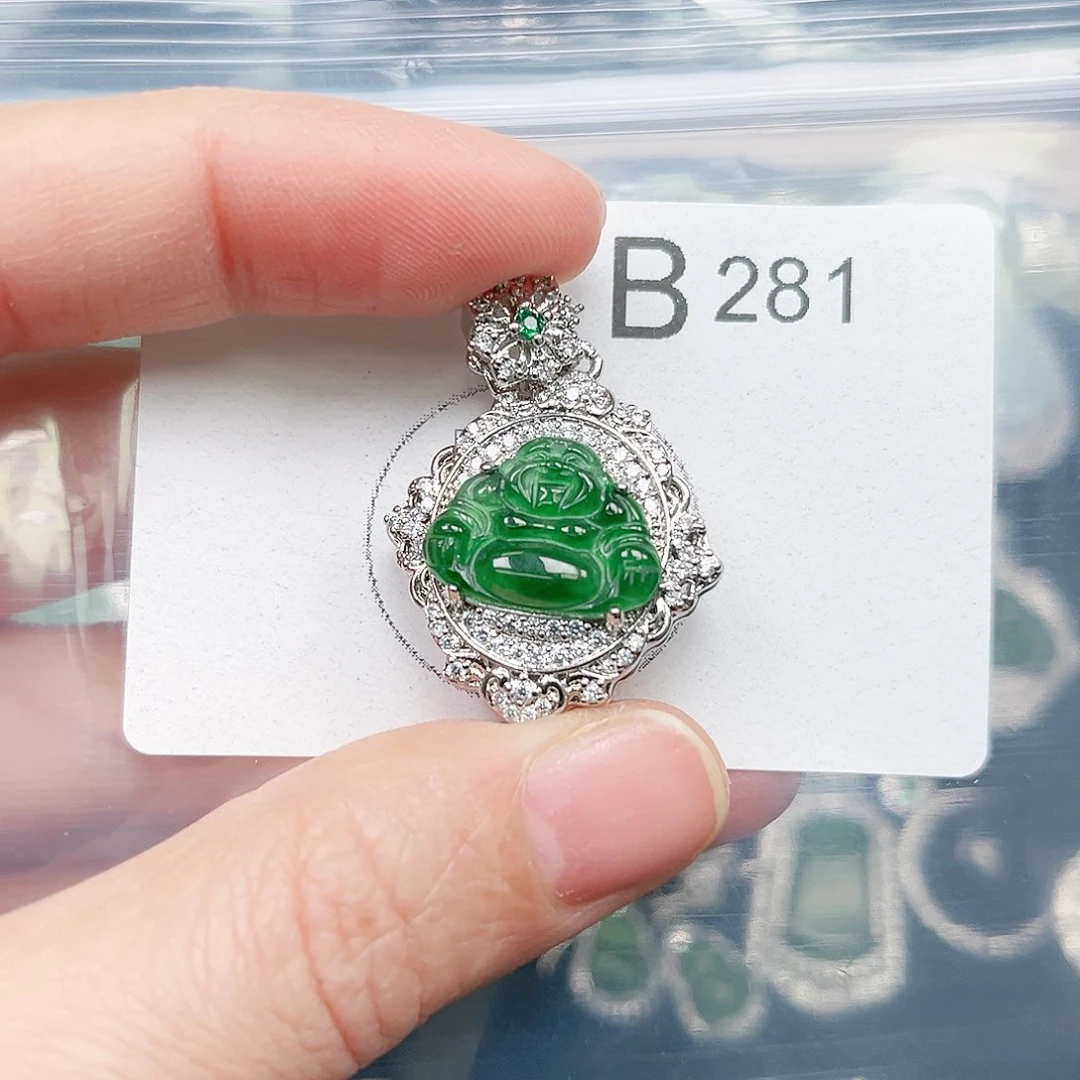 翡翠颈饰未镶嵌翡翠281