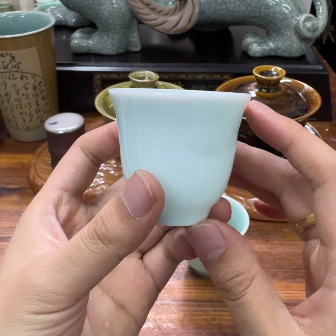 龙泉青瓷茶具微瑕7863