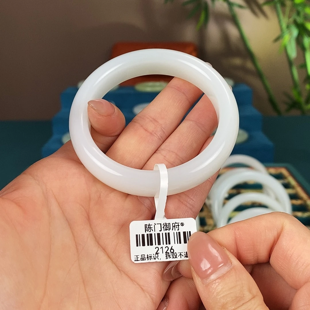 和田玉未镶嵌手镯2126